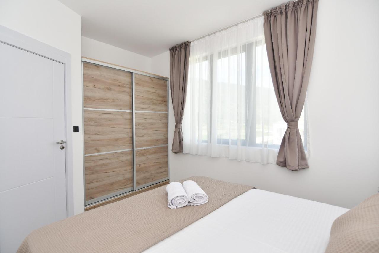 Apartmani Porat Igalo Zewnętrze zdjęcie