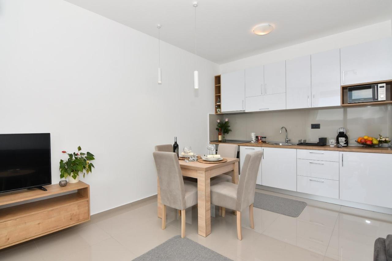 Apartmani Porat Igalo Zewnętrze zdjęcie